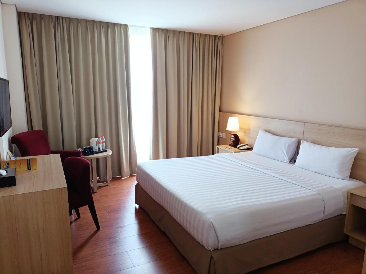 Days Hotel & Suites By Wyndham Jakarta Airport Тангеранг Экстерьер фото