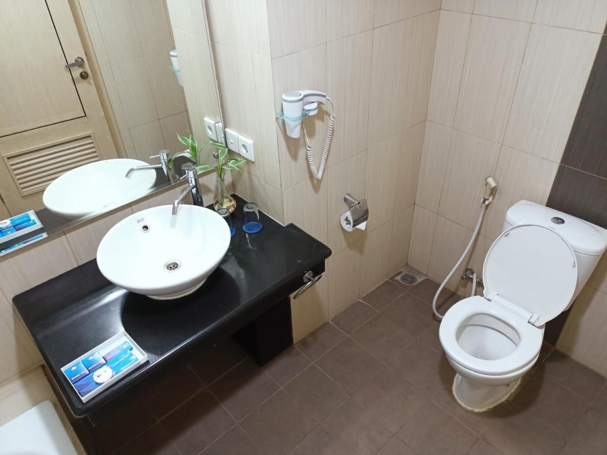 Days Hotel & Suites By Wyndham Jakarta Airport Тангеранг Экстерьер фото